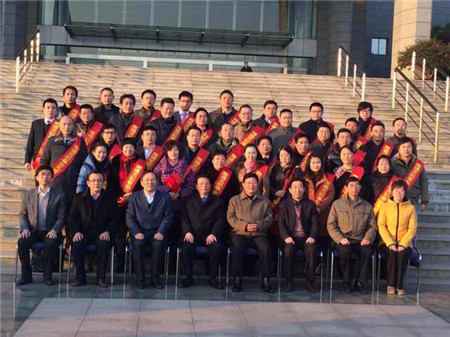 �к����F,�к�����,�����x����,��ͨ����I(y��)���M�������L